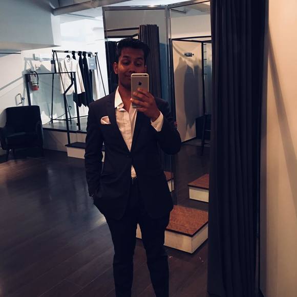 Meet your Posher, Renaldo - Picture 1 of 1